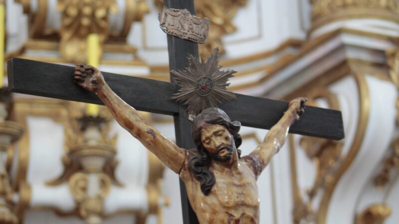 sexta-feira-santa-paroquia-bom-jesus-de-piraporinha